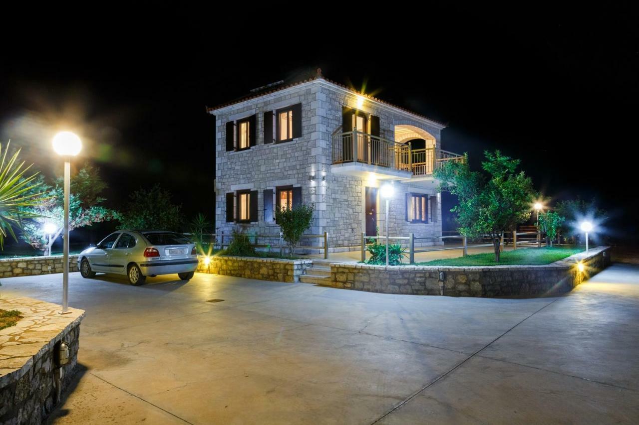 Glyfada Villas || Parálion Ástros Exteriör bild